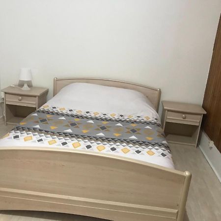 Résidence Banlieue Parisienne Neuilly Extérieur photo