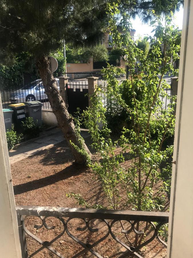 Résidence Banlieue Parisienne Neuilly Extérieur photo