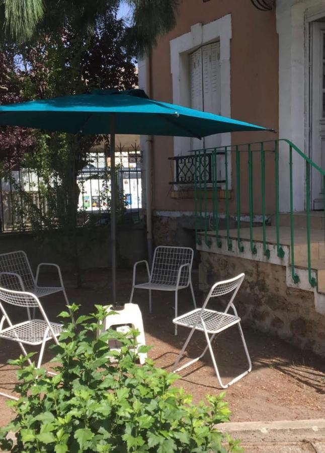 Résidence Banlieue Parisienne Neuilly Extérieur photo